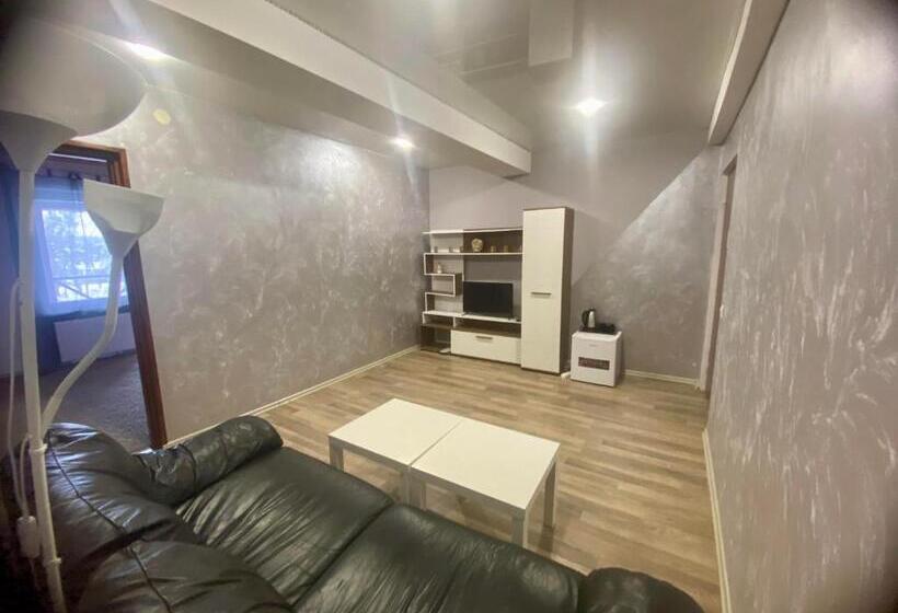스탠다드 룸 킹사이즈 침대, B&b House