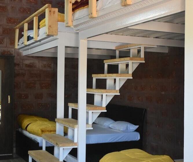 标准间, Neervana Resort