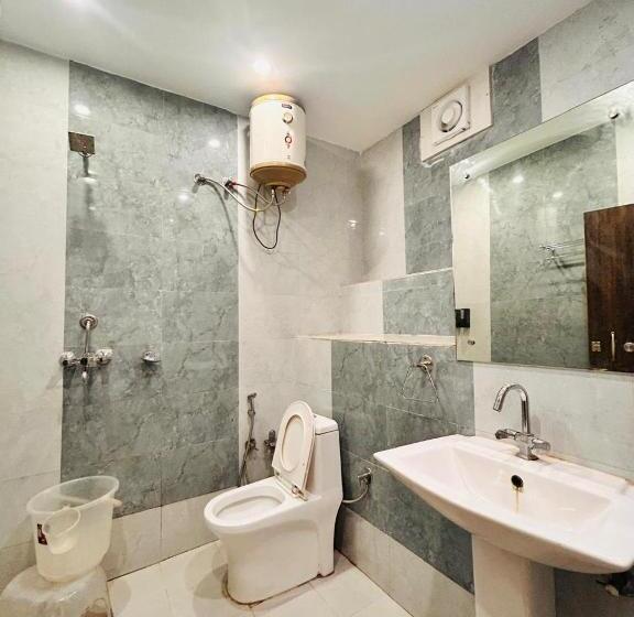 스탠다드 발코니 룸, The Grand Edge Retreat   Luxury In The Clouds