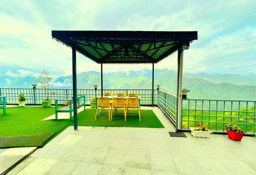 스탠다드 발코니 룸, The Grand Edge Retreat   Luxury In The Clouds
