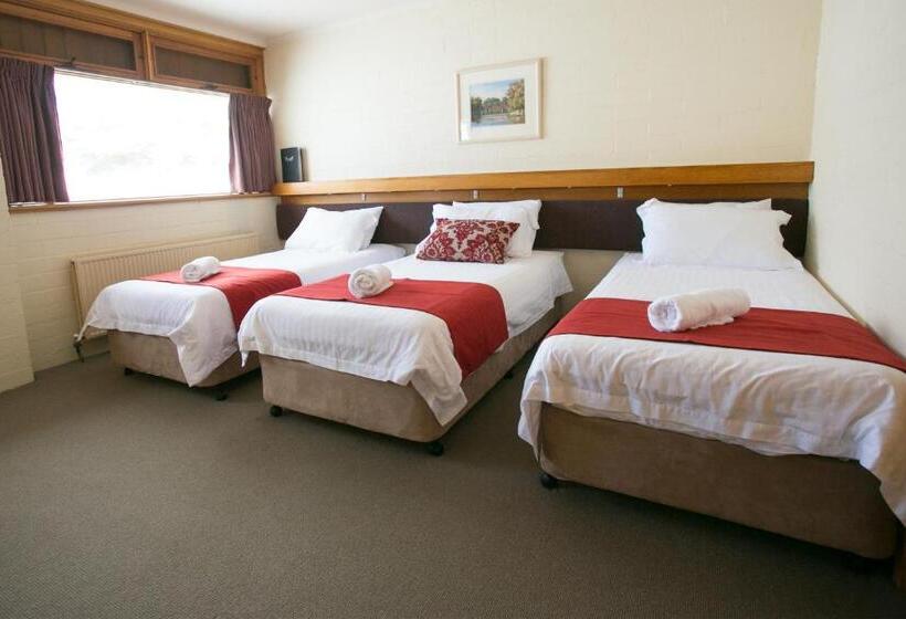 스탠다드 트리플 룸, Barrakee Ski Lodge