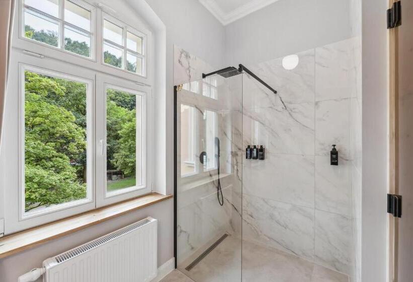 Апартаменты Deluxe 2 Спальни, Residenz Hugo