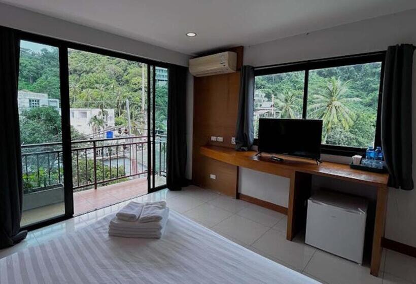 발코니 디럭스 룸, Coco Mountain View Guest House