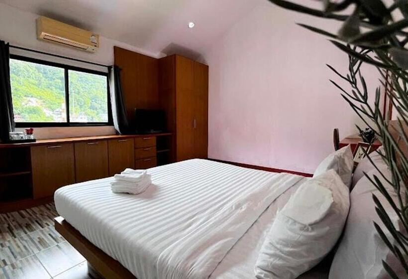 패밀리 룸 산 전망, Coco Mountain View Guest House