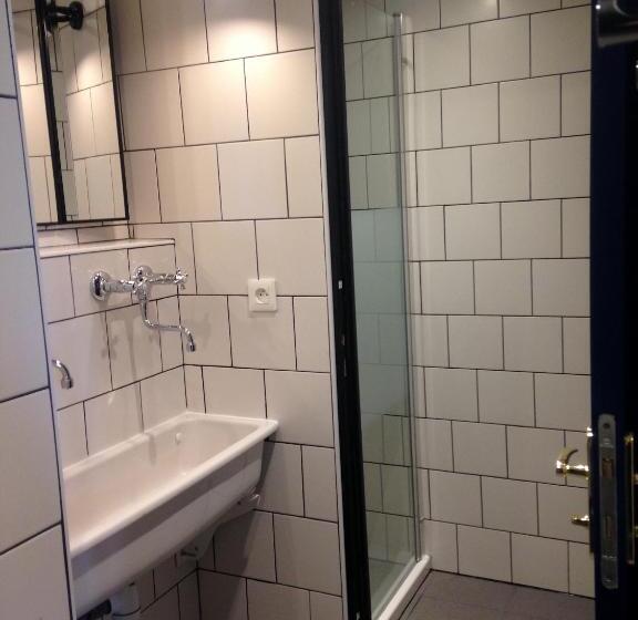 Bed in Shared Room with Shared Bathroom, Eklo Hotels Lille