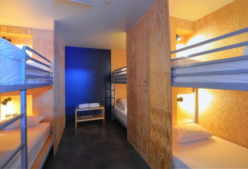تختخواب در اتاق مشترک, Eklo Hotels Lille