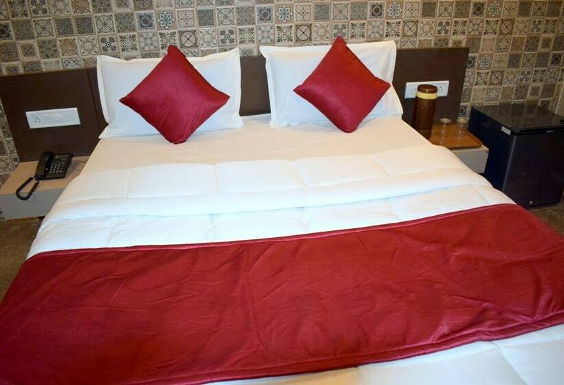 Номер Deluxe, Kansar Palace