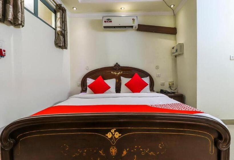 豪华房间, Sai Vatika Guest House