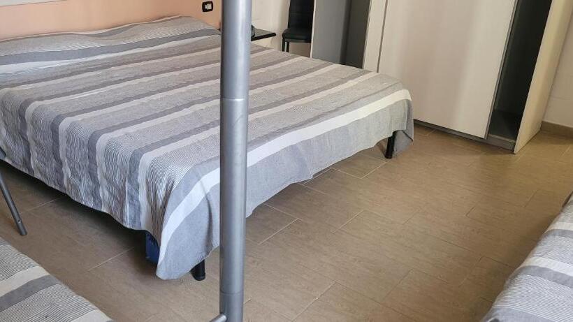 Quarto Familiar, Alghero Sun