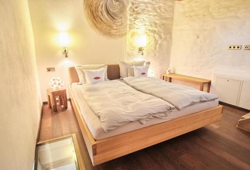 Люкс, Turmhotel Zum Erasmus