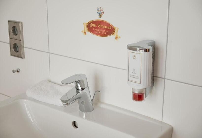 Номер Стандарт, Turmhotel Zum Erasmus