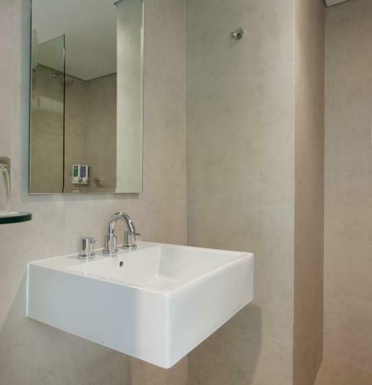 اتاق استاندارد, Amaris Hotel Darmo Surabaya