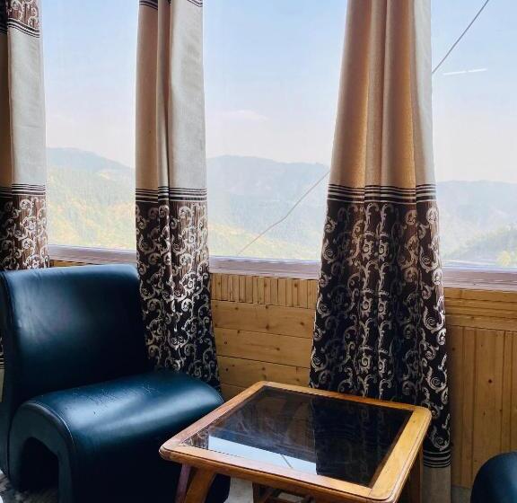 חדר סופריור עם נוף להרים, Sai Cottage Shimla