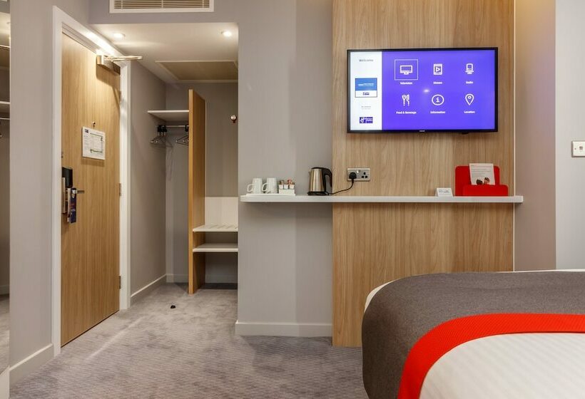 Номер Стандарт, Holiday Inn Express   Wigan, An Ihg