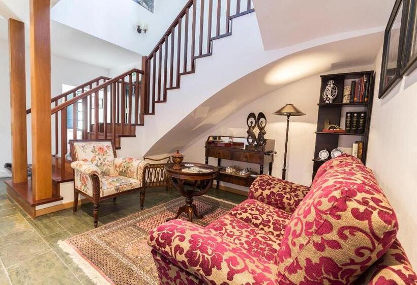 اتاق استاندارد یک نفره, Pazo De Berbetoros