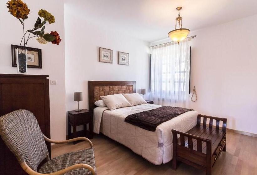 اتاق سوپریور, Pazo De Berbetoros