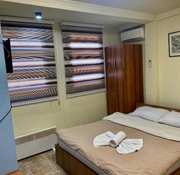 اتاق استاندارد, Motel Atika