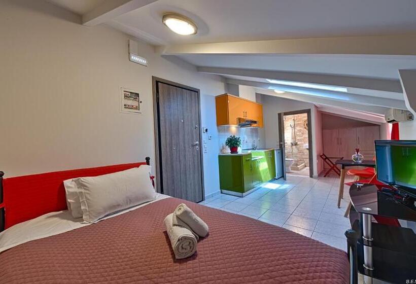 Студио Стандарт с Видом, Alexias Apartments