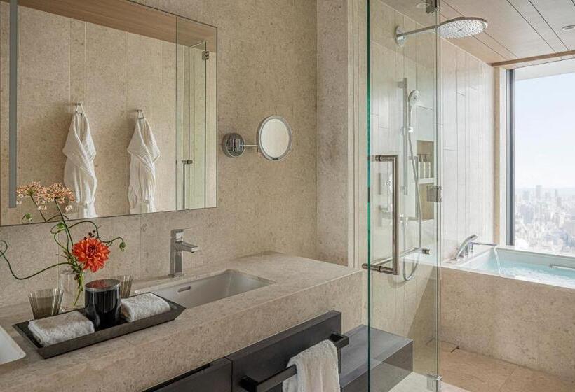 Номер Премиум, Four Seasons Hotel Osaka