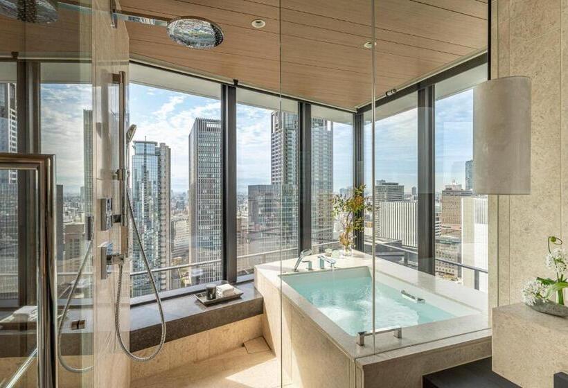 Люкс Премиум, Four Seasons Hotel Osaka