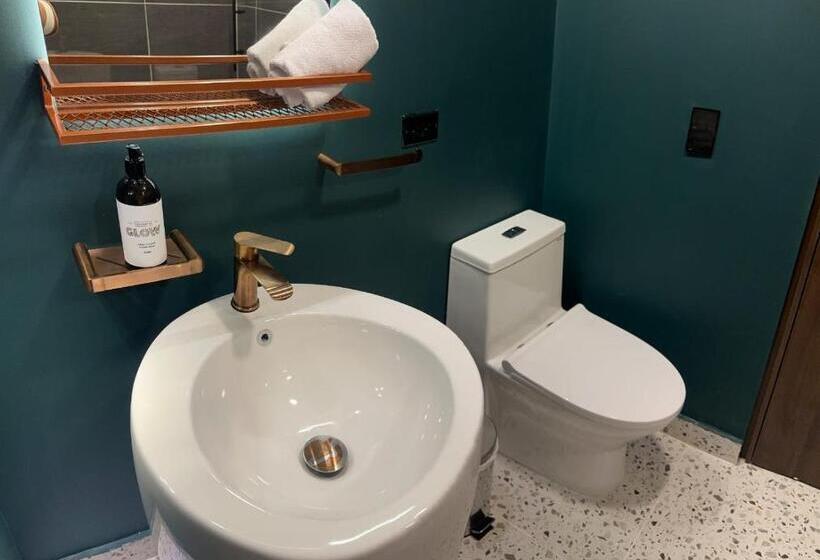 اتاق لوکس, Glow Medellín