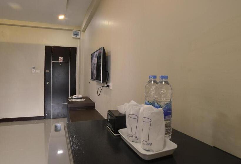Номер Стандарт, Gold Airport Suites
