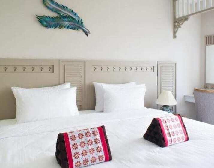 سوییت, Panphuree Residence   Sha Extra Plus