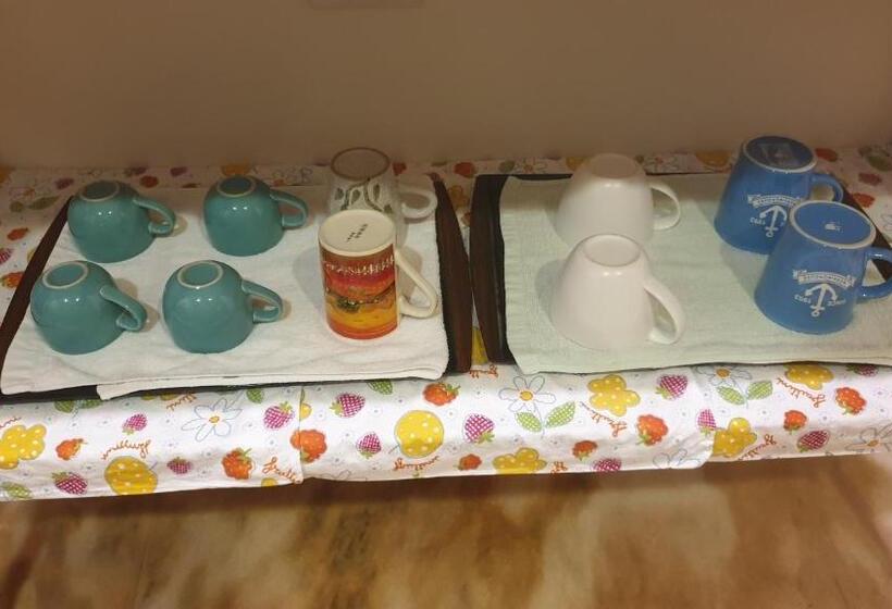 ویلای یک اتاق خوابه با استخر شنا, Beauty Monroe B&b 可包棟 150吋投影 唱歌 夏日玩水 烤肉 電動麻將