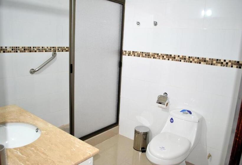 Номер Стандарт Совместная Ванная, Hostal Pehuenche