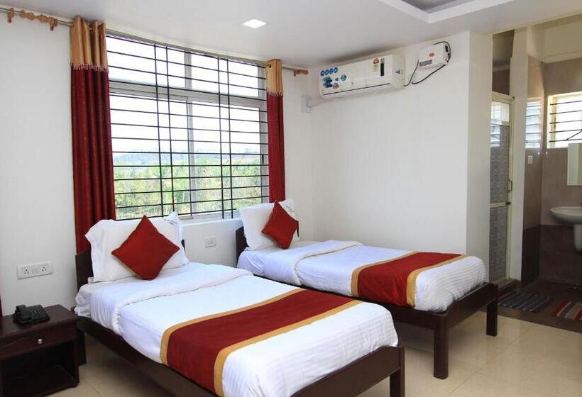 三人经典房间, Oyo Rooms Bidadi