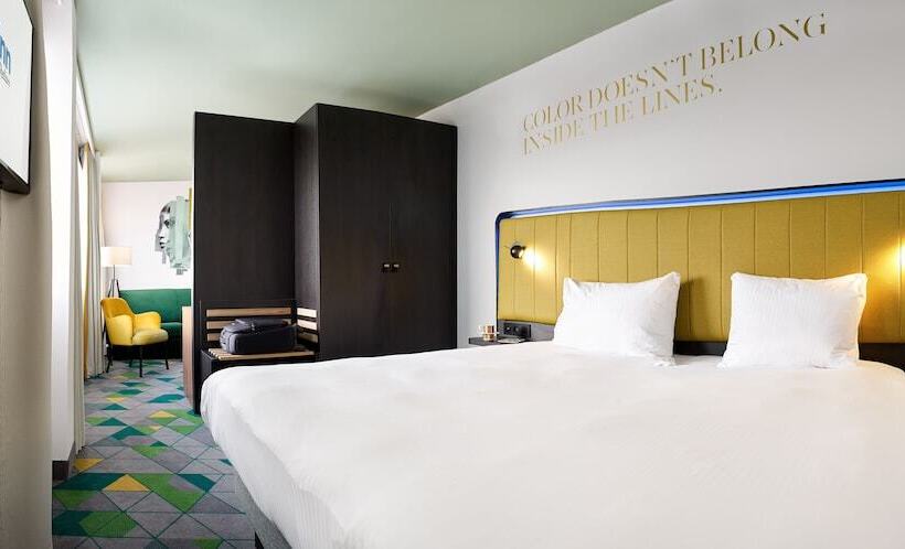 سوییت جونیور, Park Inn By Radisson Hasselt