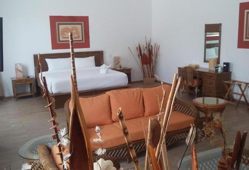 Suíte Deluxe Cama King, Radisson Hotel Cuernavaca