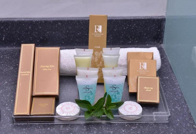 اتاق لوکس, La Roche