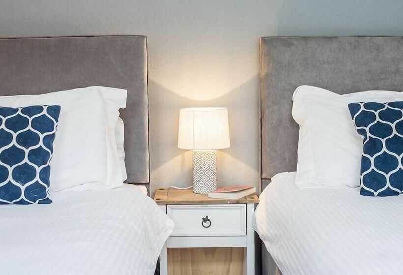 Номер Economy, Royal Ashton Townhouse   Taunton