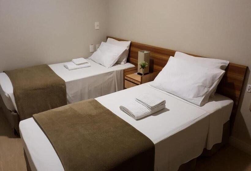 Quarto Estandar, Sw Praia