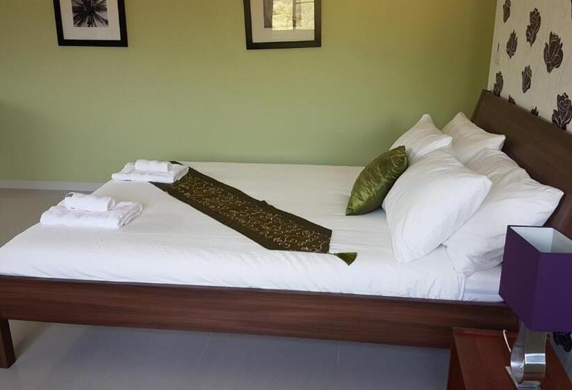 패밀리 룸 산 전망, The Hillside Pranburi Resort