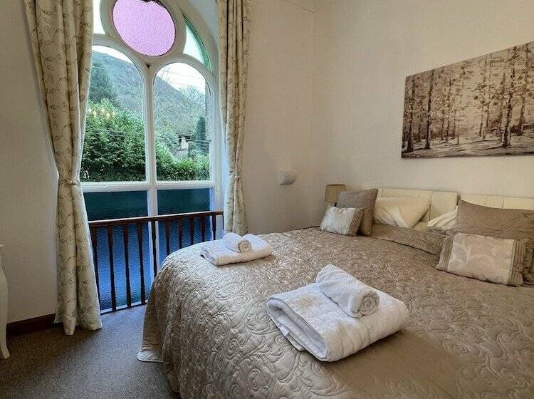 Quarto Superior, The Chapel Guest House