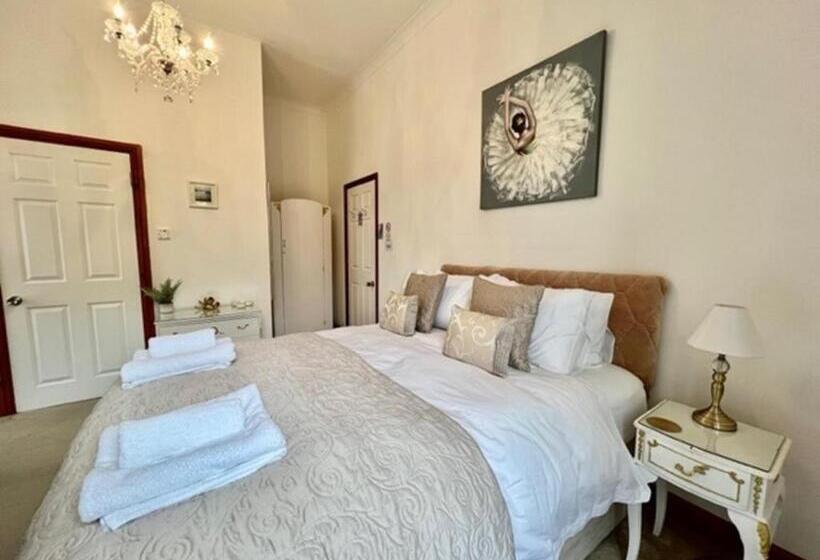 Quarto Superior Cama King, The Chapel Guest House