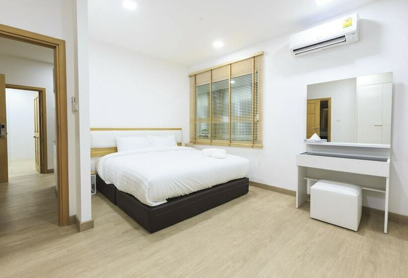 اتاق لوکس, Hinoki Hotel   Onsen Chiang Mai