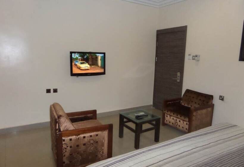 Deluxe Suite, Parkview Hotel Abuja