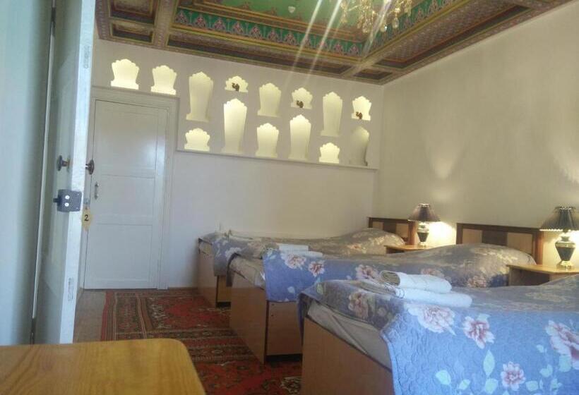 اتاق استاندارد سه نفره, Meros B&b