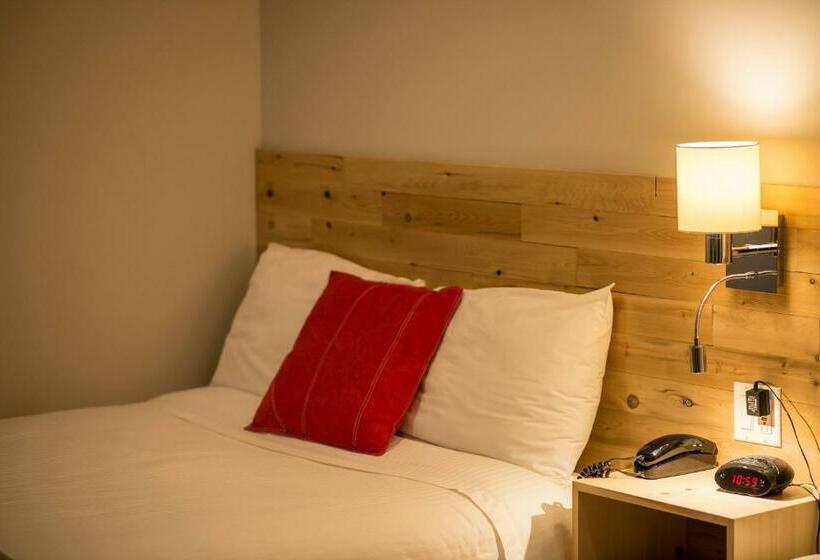 Четырехместный Номер Стандарт, Motel Colonial