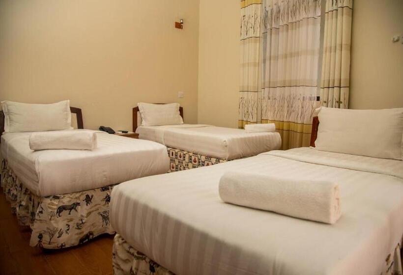 اتاق کلاسیک سه تخته, Panama Garden Resort