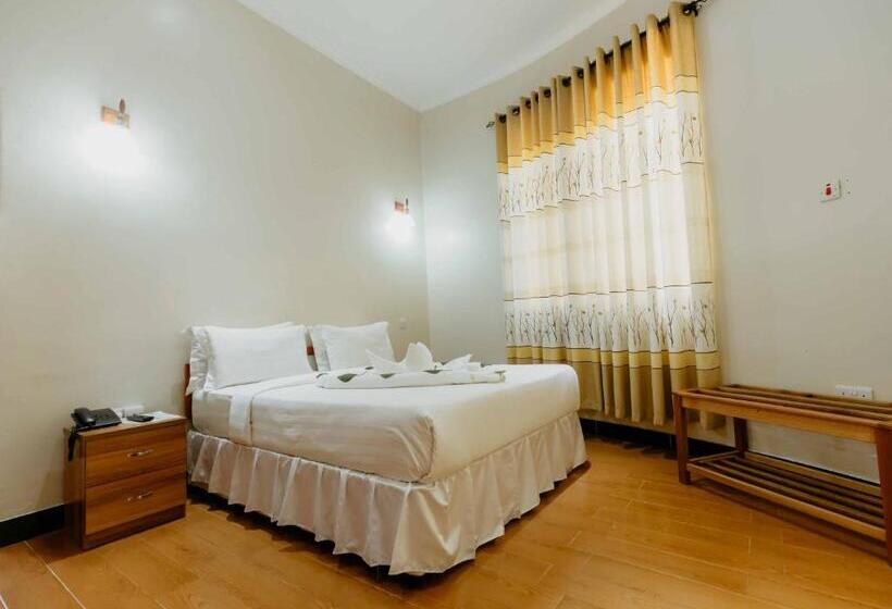 اتاق لوکس, Panama Garden Resort