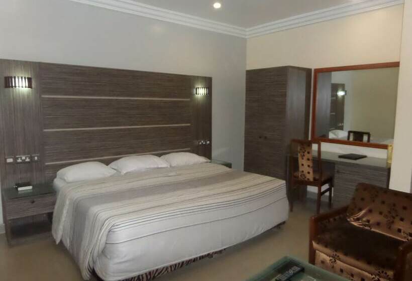 Deluxe Suite, Parkview Hotel Abuja