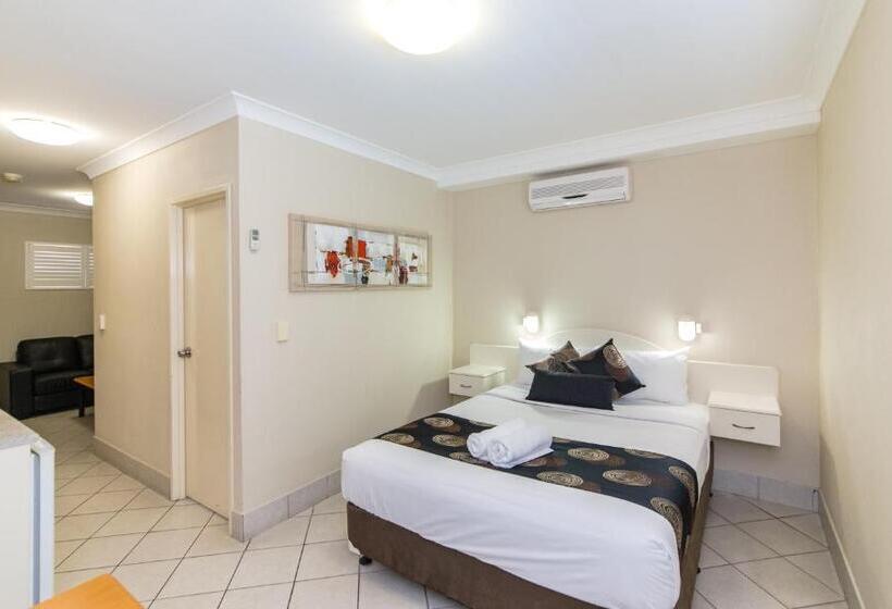 이그제큐티브 스위트, Villa Capri Motel