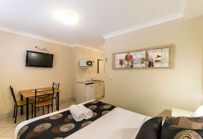 Номер Deluxe Кровать Куин, Villa Capri Motel