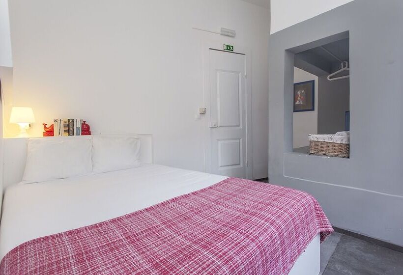 غرفة قياسية, 5 Sins Chiado Hostel