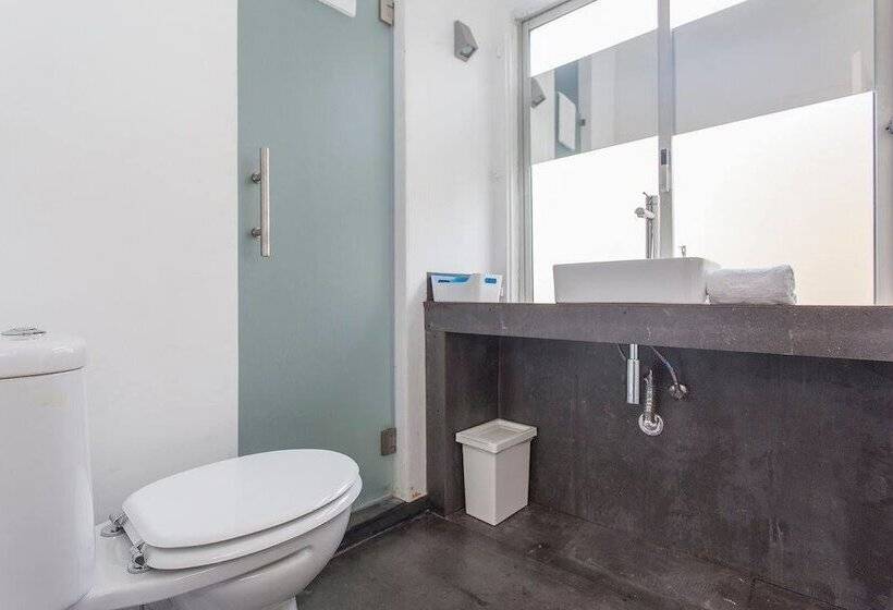 غرفة قياسية حمام مشترك, 5 Sins Chiado Hostel