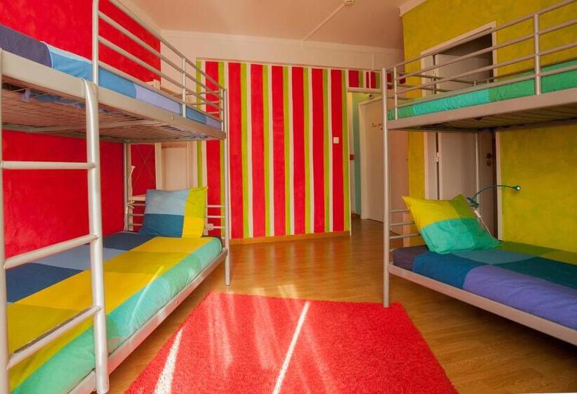 Кровать в Общей Комнате, Ericeira Surf Camp